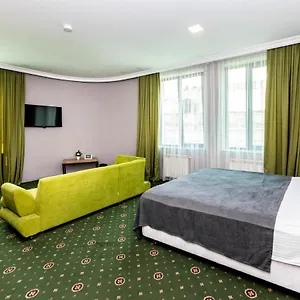 3* מלון Old Side Corner
